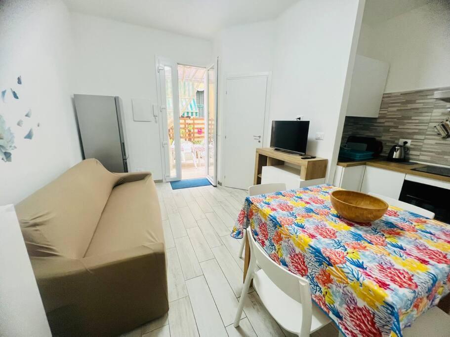Suite Casa Gioele - Санремо Экстерьер фото